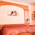 Moderno Restaurant Hotel Serina (Lombardy)