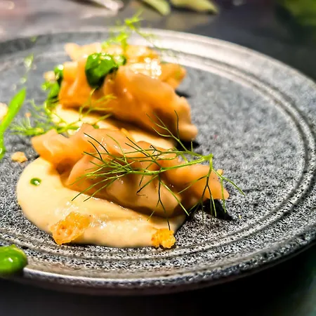 Moderno Restaurant 호텔