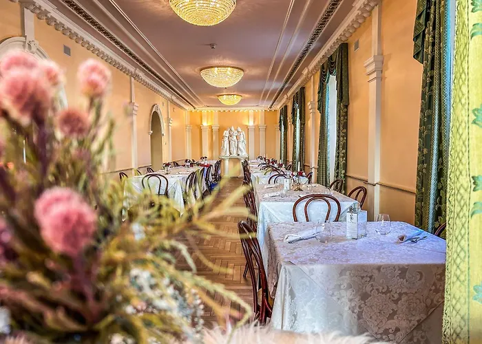 فندق Moderno Restaurant
